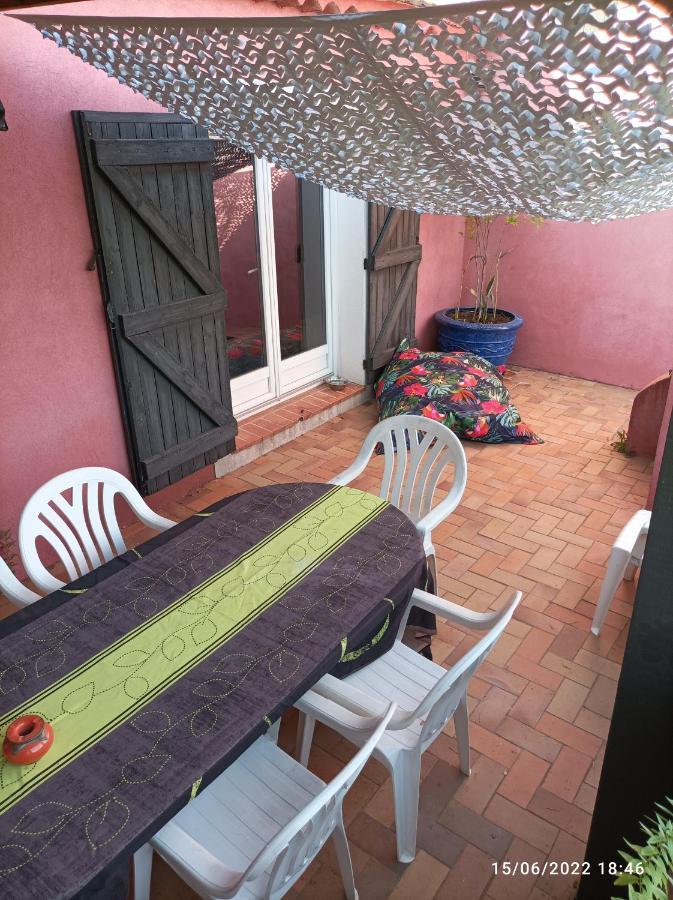 Maison De Vacances, Proche De La Plage Frejus Ngoại thất bức ảnh